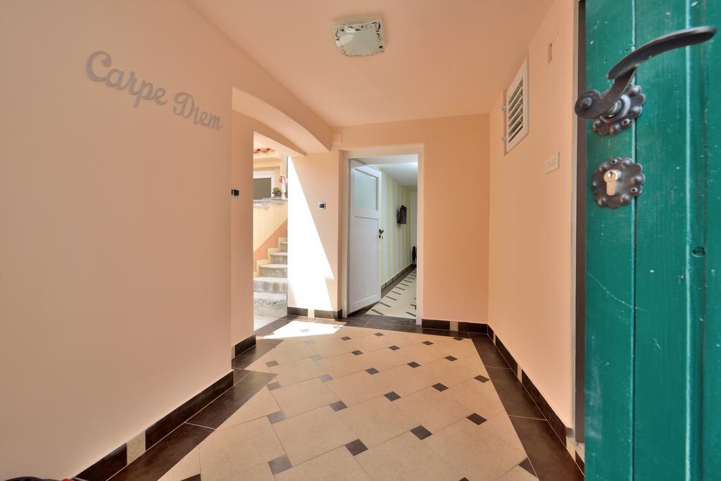 Apartments Carpe Diem Novigrad  ภายนอก รูปภาพ