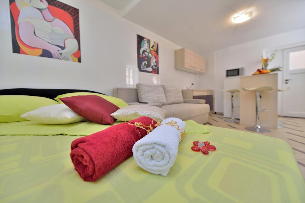 Apartments Carpe Diem Novigrad  ห้อง รูปภาพ