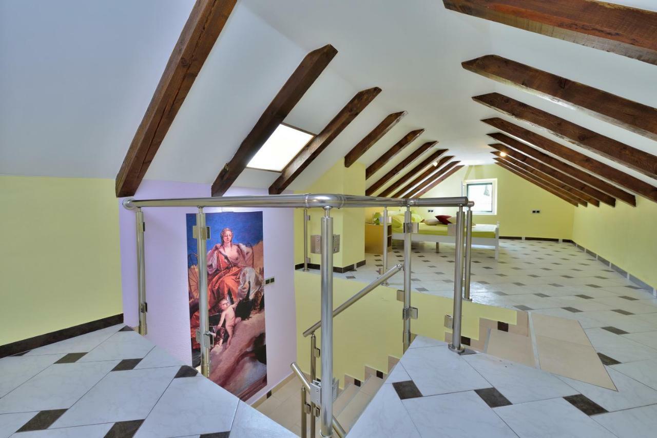 Apartments Carpe Diem Novigrad  ภายนอก รูปภาพ