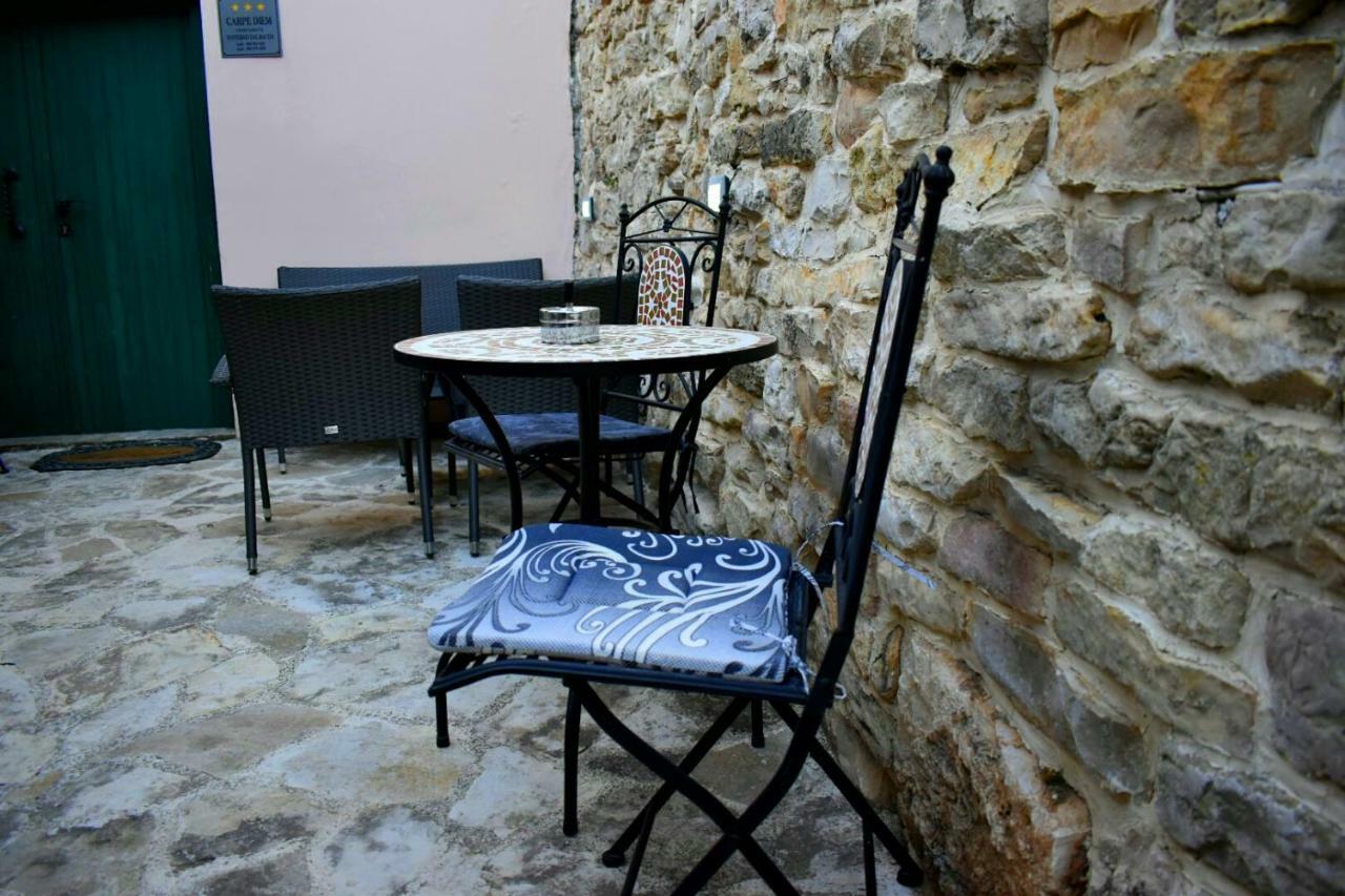 Apartments Carpe Diem Novigrad  ภายนอก รูปภาพ