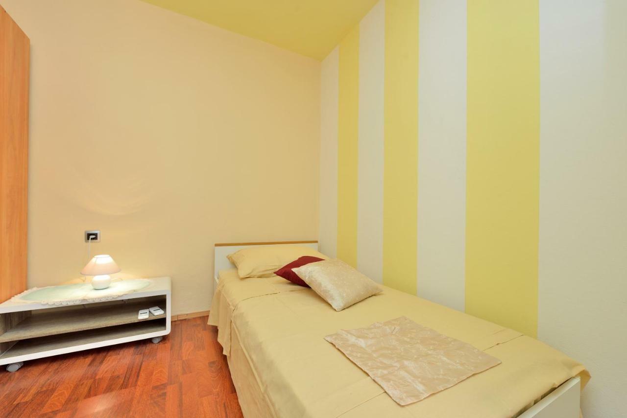 Apartments Carpe Diem Novigrad  ภายนอก รูปภาพ